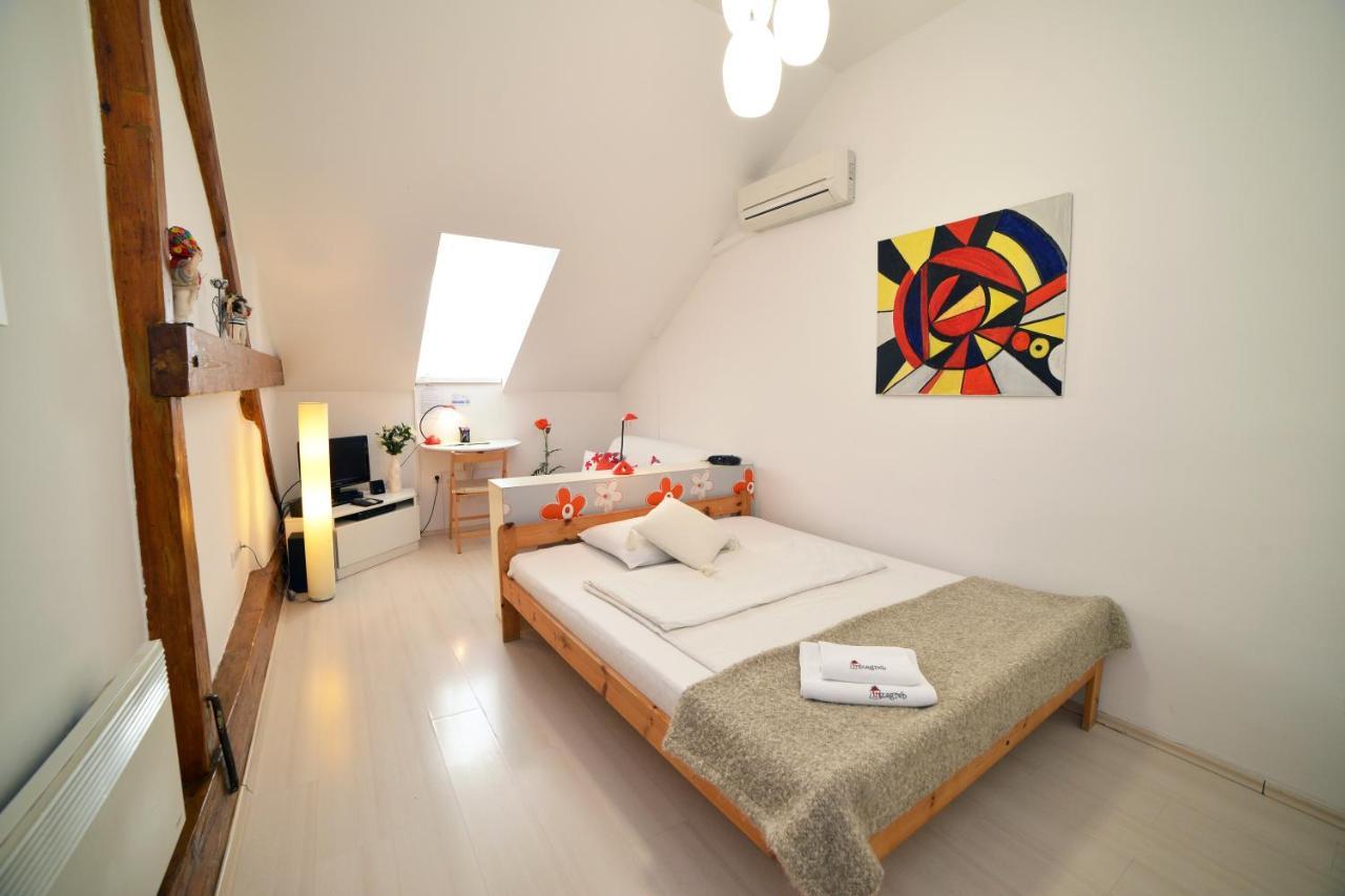 Studio Apartment White Zagreb Exterior photo