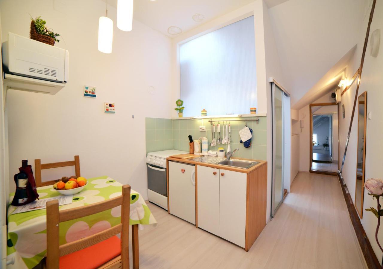 Studio Apartment White Zagreb Exterior photo